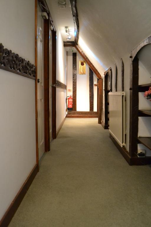 Ely Guest House Екстериор снимка